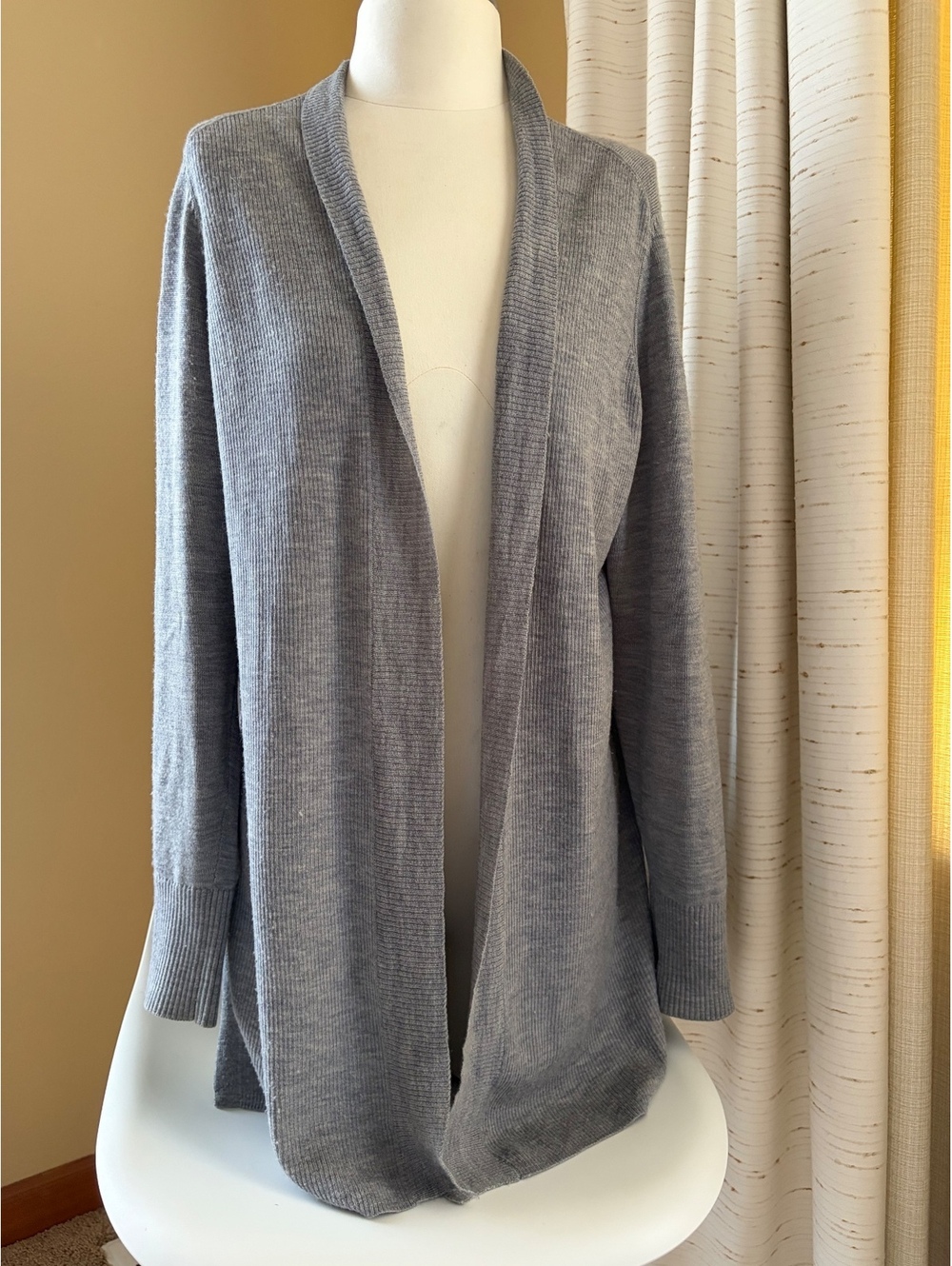 L.L. Bean 100% Merino Wool Open Front Cardigan Sweater Gray Ribbed Knit L Reg